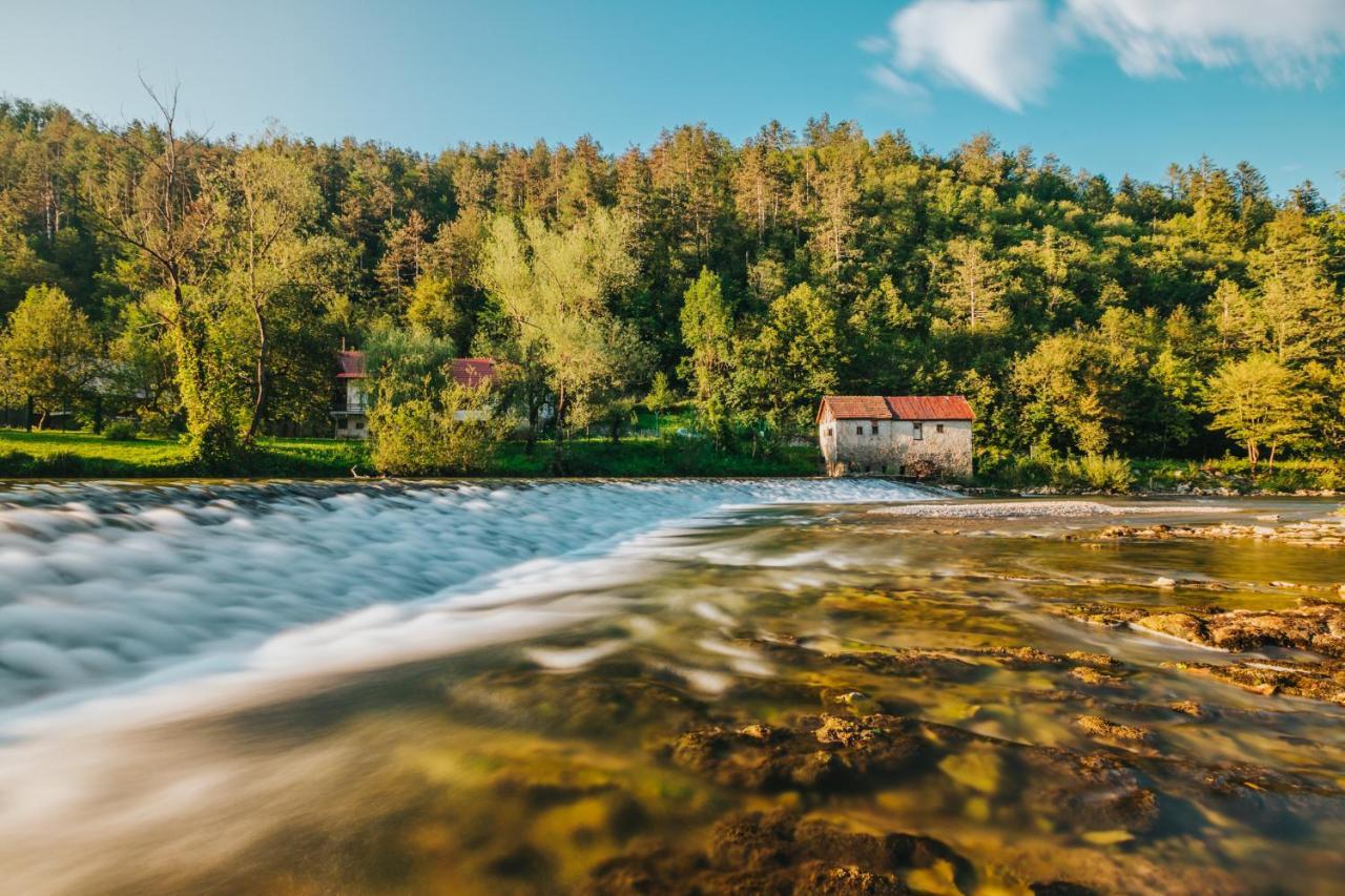 Glamping Kolpa Resort Gradac Kültér fotó