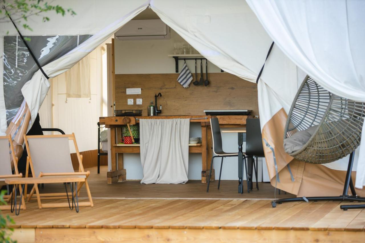 Glamping Kolpa Resort Gradac Kültér fotó