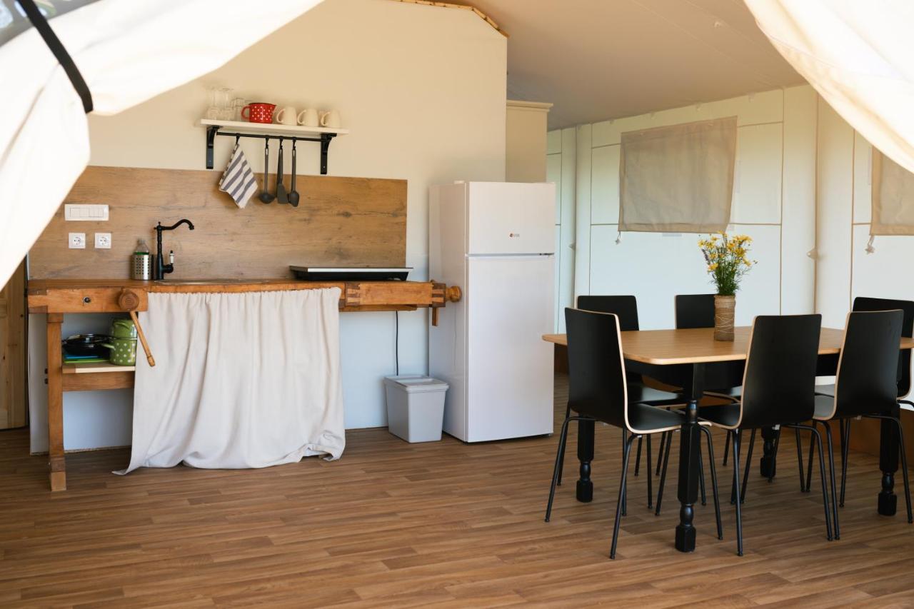 Glamping Kolpa Resort Gradac Kültér fotó