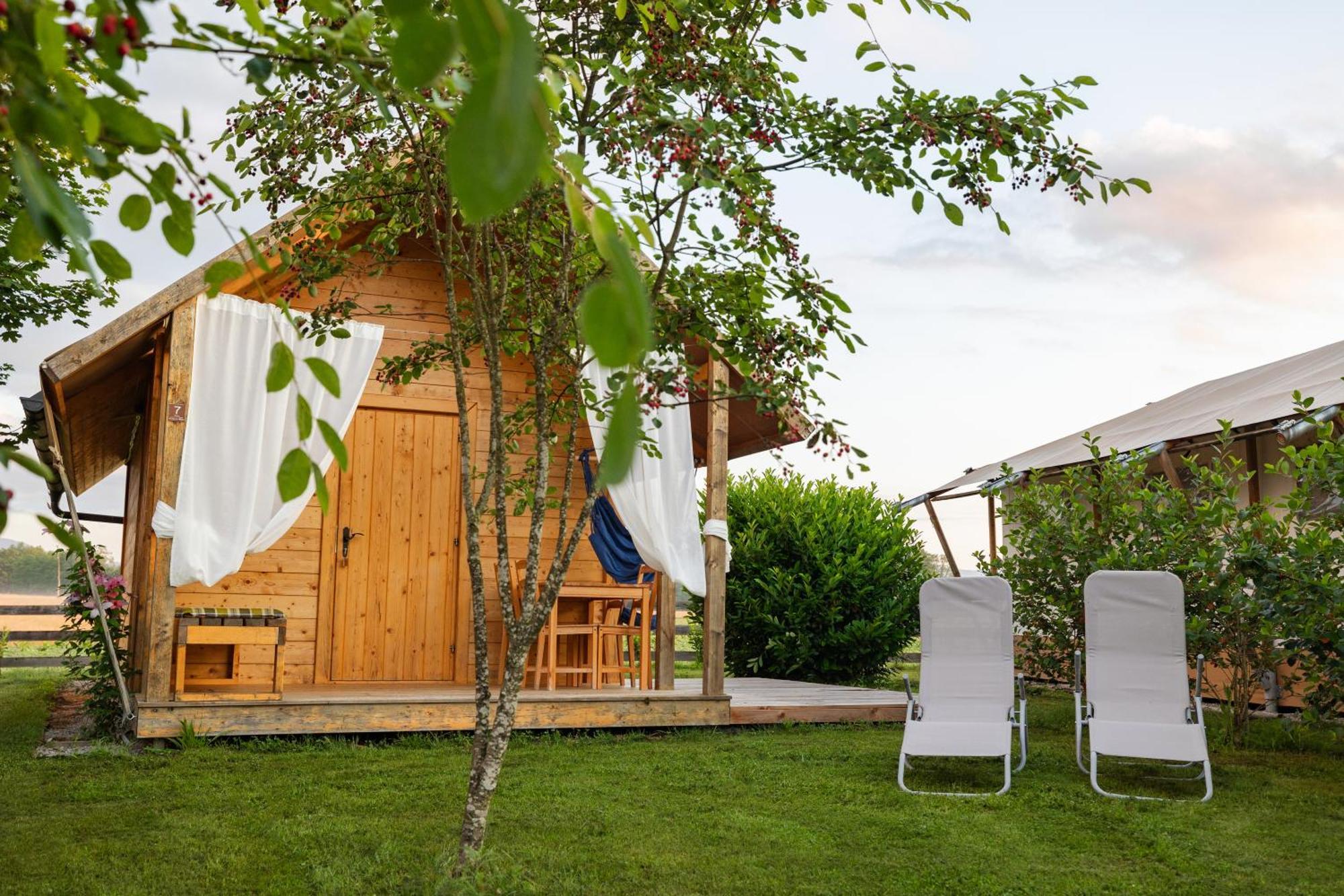Glamping Kolpa Resort Gradac Kültér fotó