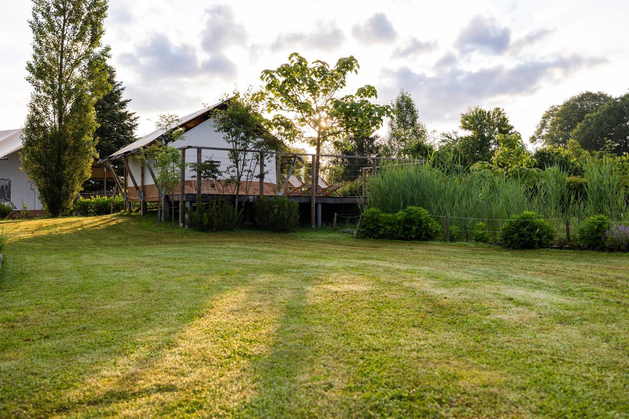 Glamping Kolpa Resort Gradac Kültér fotó