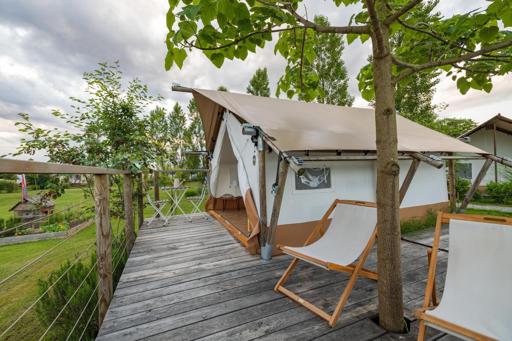 Glamping Kolpa Resort Gradac Kültér fotó